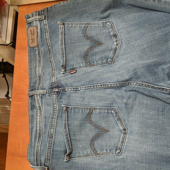 Levi's 512 Jeans - Picture 7 of 7